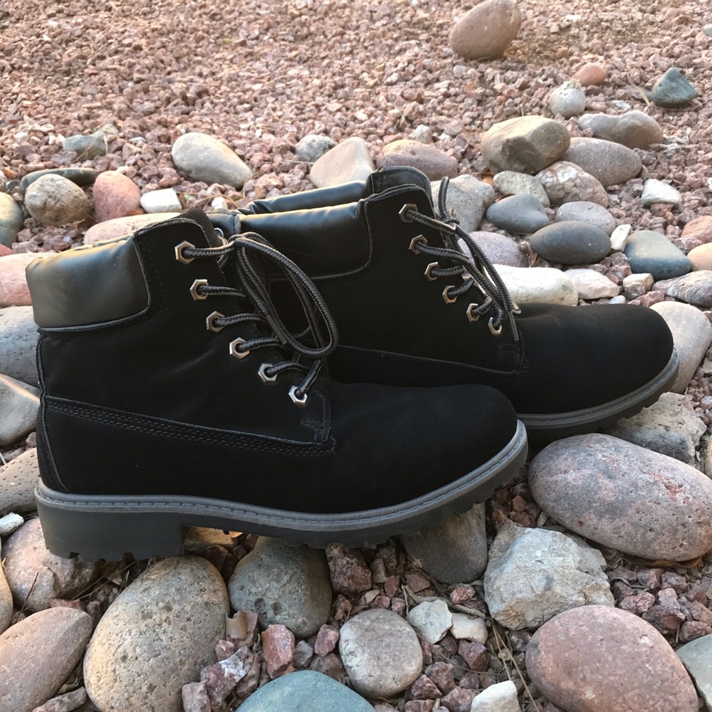 Dolls Kill | Weeboo | ankle boots | size 8